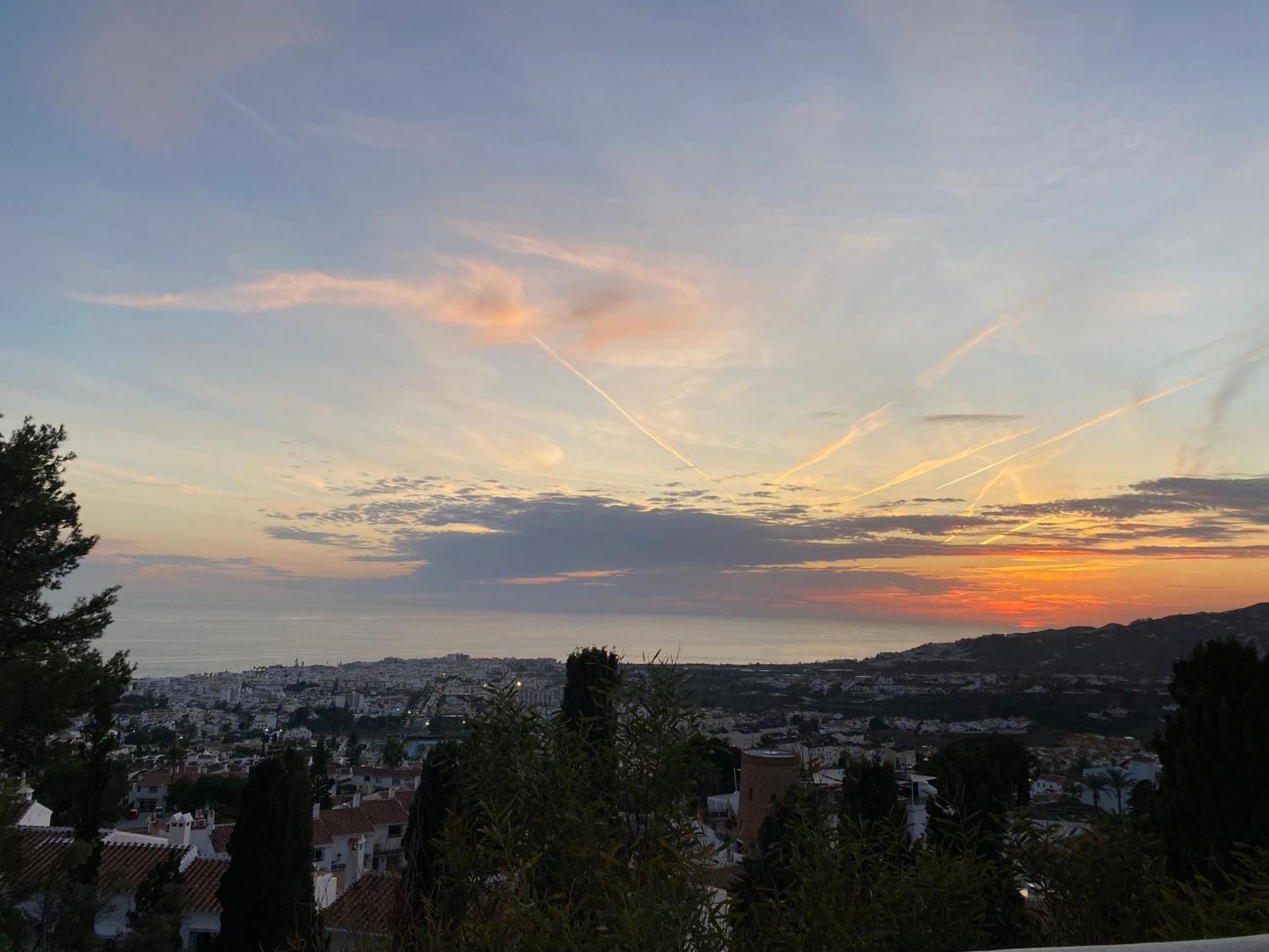 Precioso Apartamento Mandarinos Con Vistas Al Mar Nerja Ngoại thất bức ảnh