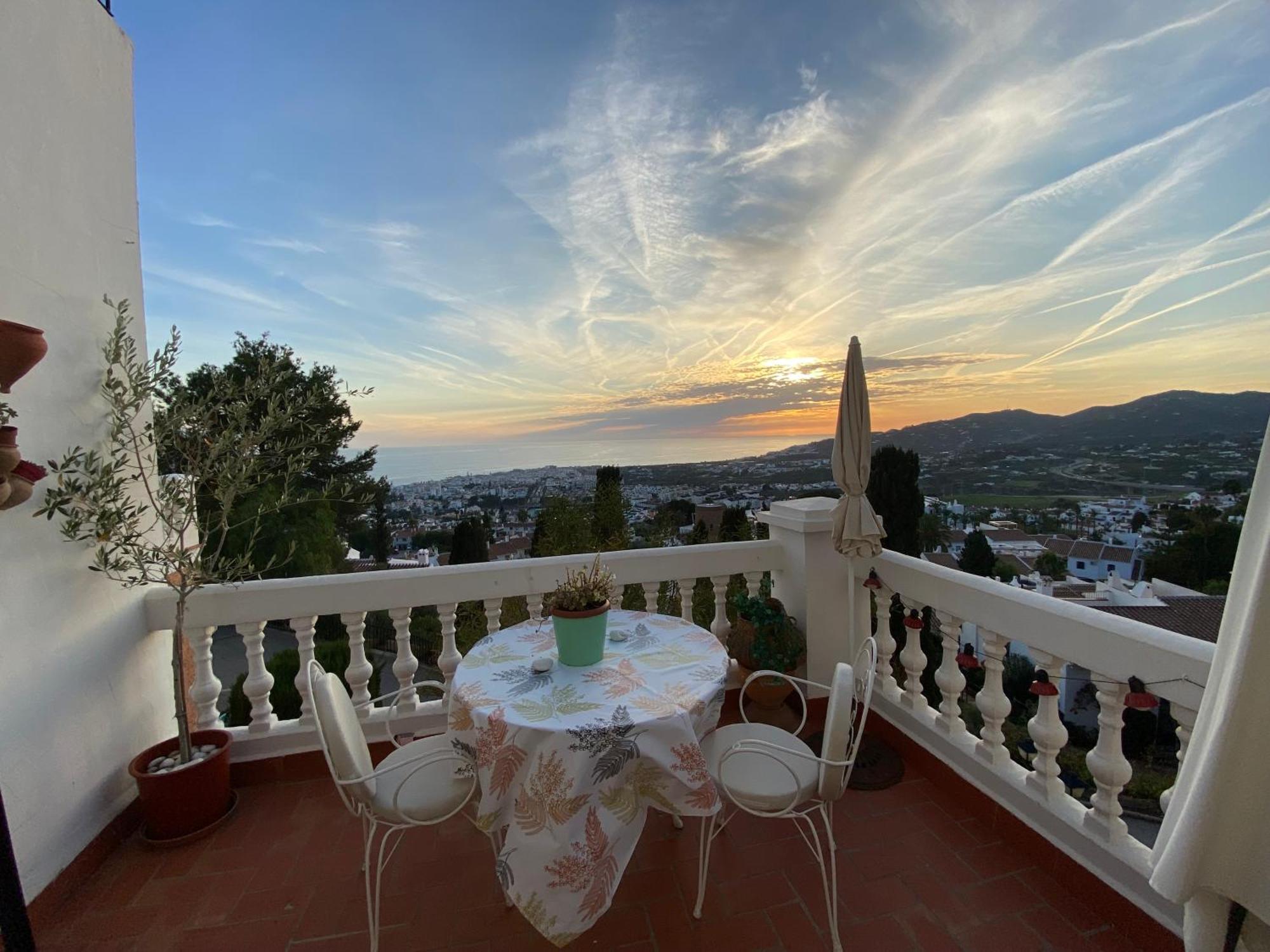 Precioso Apartamento Mandarinos Con Vistas Al Mar Nerja Ngoại thất bức ảnh